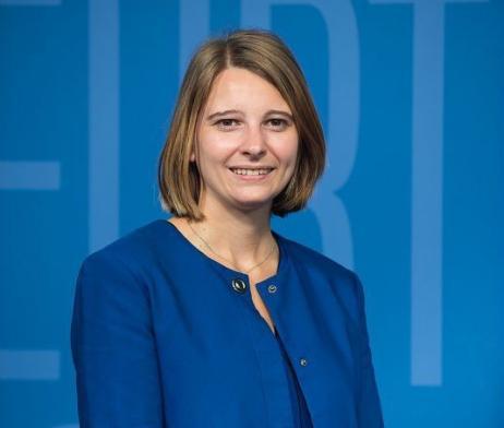 Alexandra Hugo - Agrandir l'image, fenêtre modale